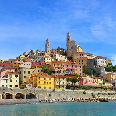 Apartamento Paradiso Al Mare Shared Pool - Happy Diano Marina