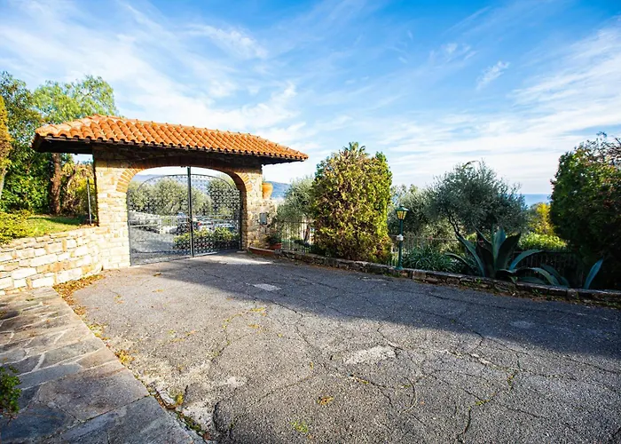 Paradiso Al Mare Shared Pool - Happy 迪亚诺马里纳