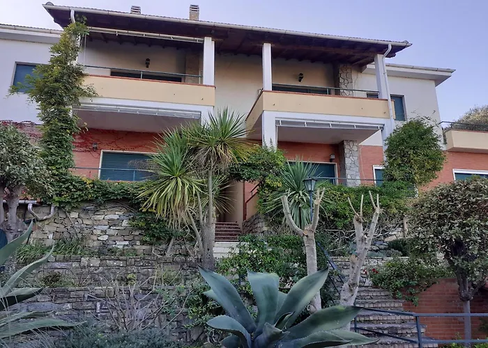 Paradiso Al Mare Shared Pool - Happy * 迪亚诺马里纳