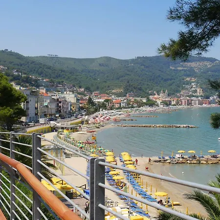 Apartment Paradiso Al Mare Shared Pool - Happy Diano Marina