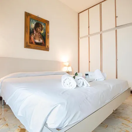 Paradiso Al Mare Shared Pool - Happy Appartamento