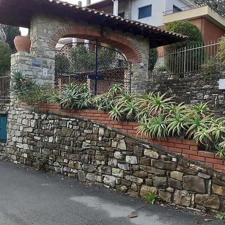 Appartamento Paradiso Al Mare Terrace And Shared Pool - Happy Rentals Diano Marina