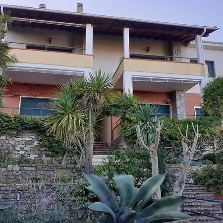 Paradiso Al Mare Shared Pool - Happy * دْيانو مارينا